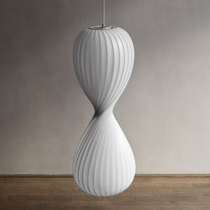 The TR10 100 Pendant by Tom Rossau 1