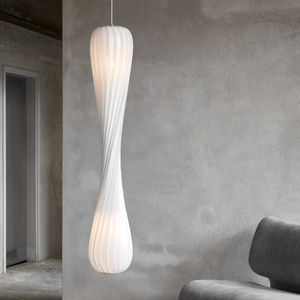 The TR7 145 Pendant by Tom Rossau 4